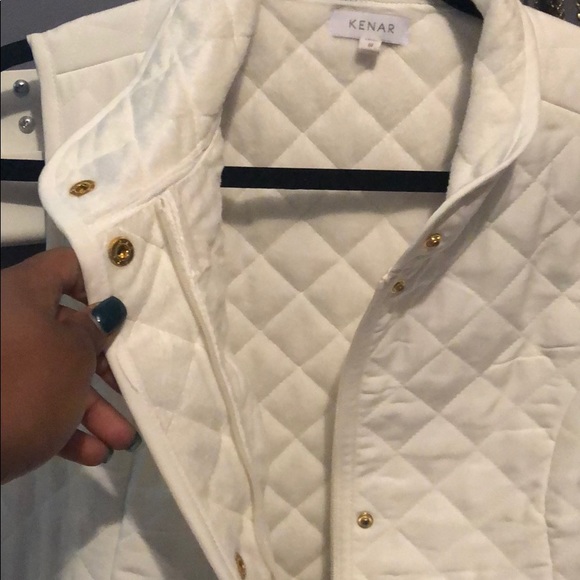 White crosspatch vest - Picture 4 of 5